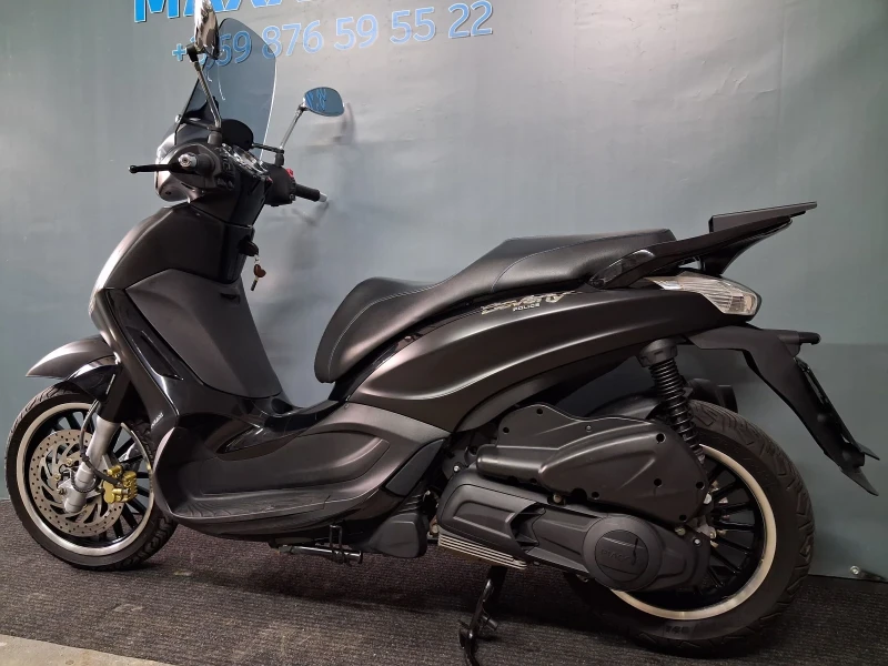 Piaggio Beverly 300i POLICE ABS/ASR, снимка 5 - Мотоциклети и мототехника - 53262785