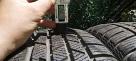 Гуми Зимни 235/55R19, снимка 5