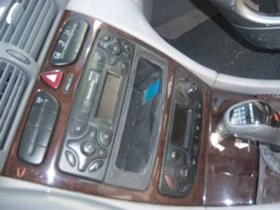 Mercedes-Benz C 200, снимка 6