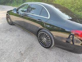 Mercedes-Benz E 220, снимка 9