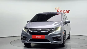 Honda Odyssey 3.5* ЕЛ. БАГАЖНИК* BLIND SPOT* ЛЮК* КРАЙНА ЦЕНА, снимка 3