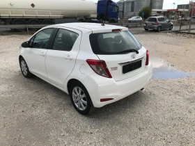 Toyota Yaris 1, 0 i газ, снимка 4