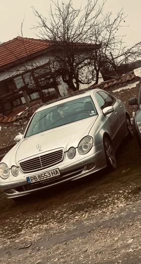 Mercedes-Benz 320, снимка 3