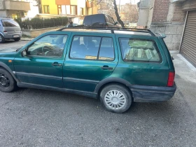 VW Golf - 1100 € / 2151.41 лв. - 96899359 2