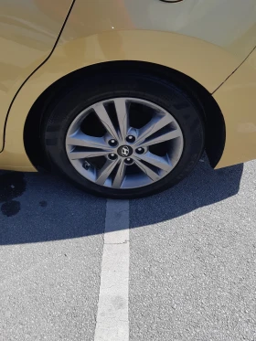 Hyundai Elantra SE | Mobile.bg � ����� ������ 10