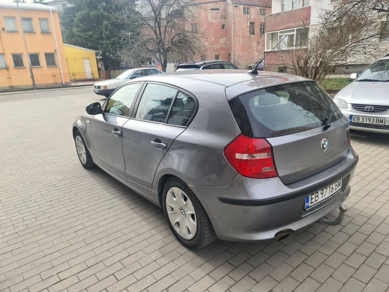 BMW 116 2.0 бензин ФЕЙС, снимка 3 - Автомобили и джипове - 49191159