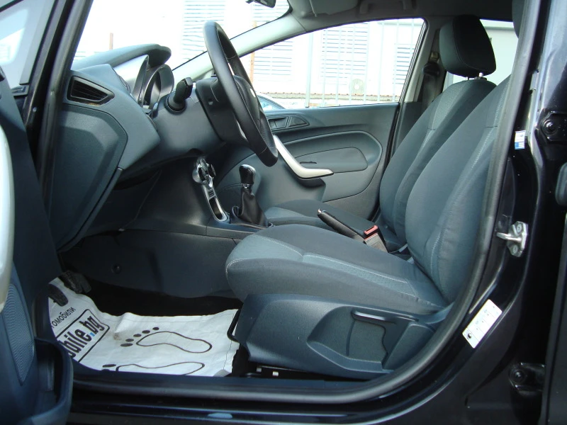 Ford Fiesta 1.4i /газ-бензин , снимка 7 - Автомобили и джипове - 46663061