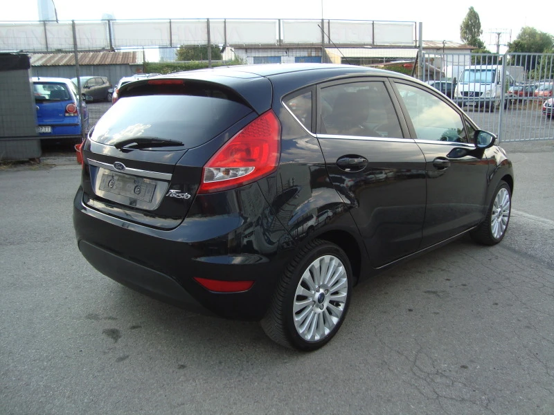 Ford Fiesta 1.4i /газ-бензин , снимка 4 - Автомобили и джипове - 46663061