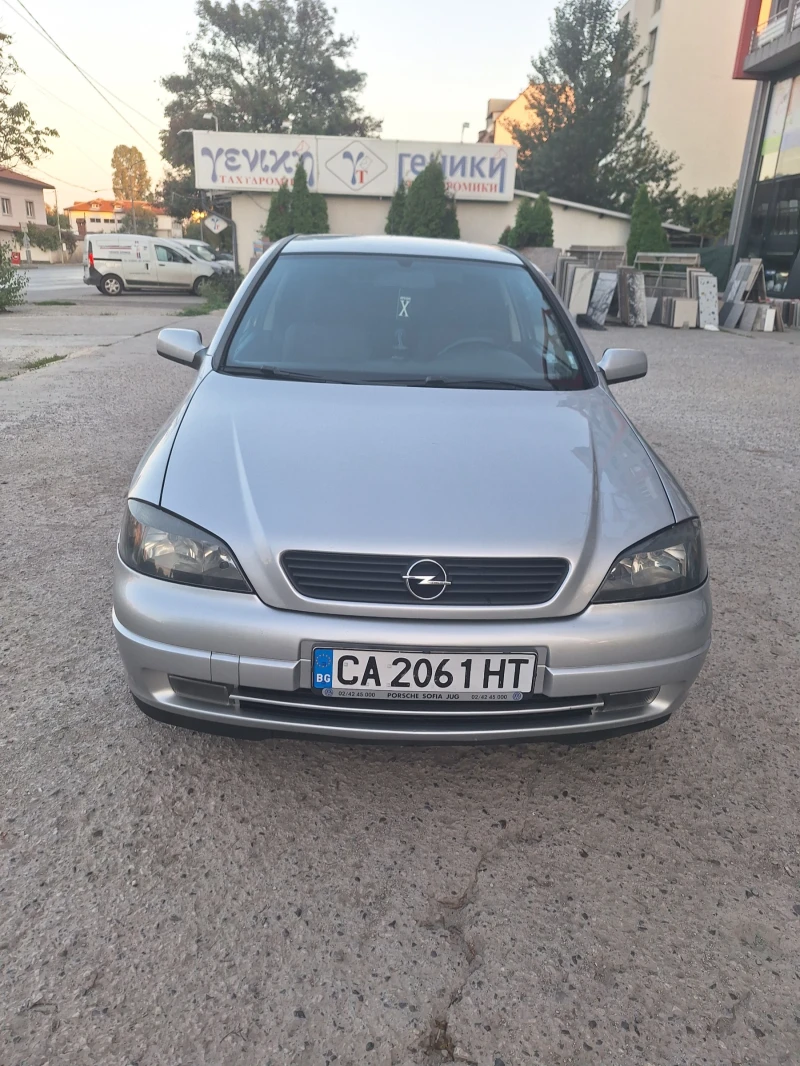 Opel Astra, снимка 1 - Автомобили и джипове - 47335104