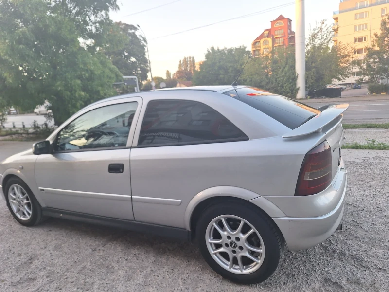 Opel Astra, снимка 3 - Автомобили и джипове - 47335104