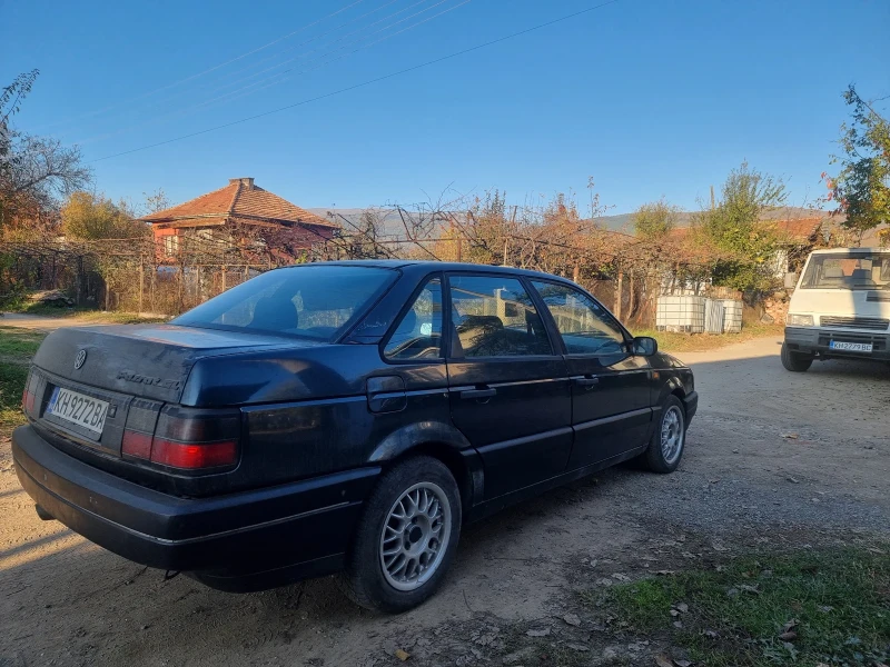 VW Passat B3, снимка 3 - Автомобили и джипове - 47858570