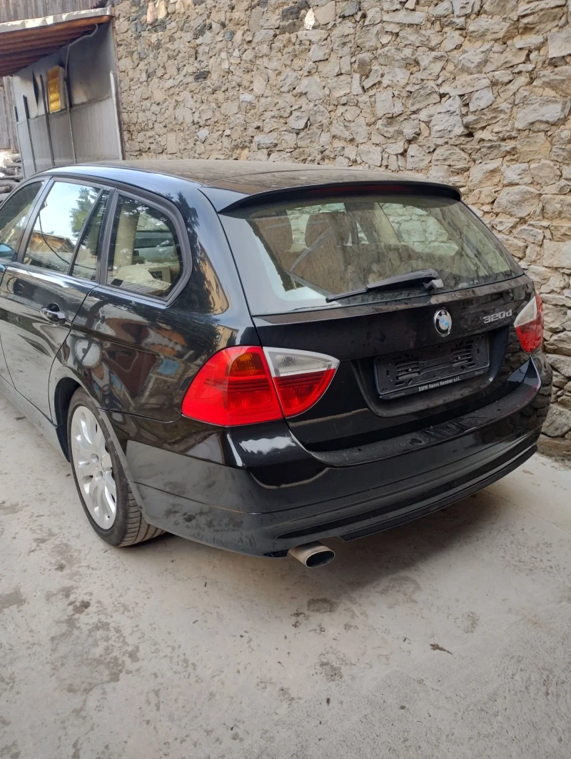 BMW 320, снимка 2 - Автомобили и джипове - 49513383