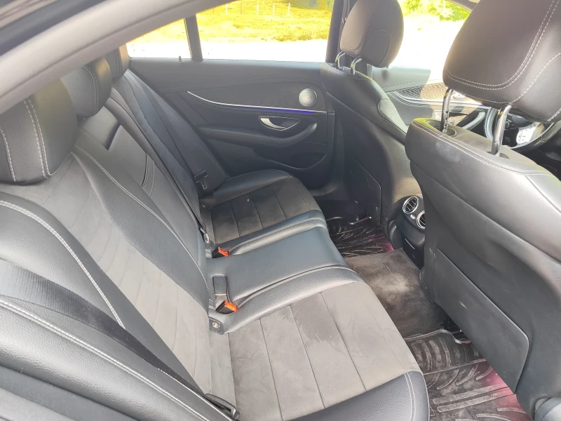 Mercedes-Benz E 220, снимка 5 - Автомобили и джипове - 52199988