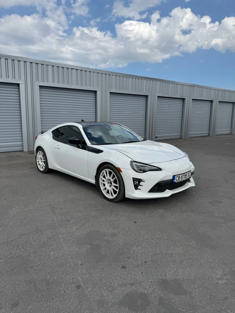 Toyota GT86, снимка 3 - Автомобили и джипове - 52735001
