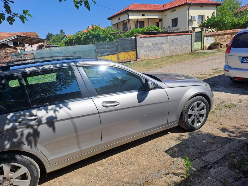 Mercedes-Benz C 180, снимка 9 - Автомобили и джипове - 52552673