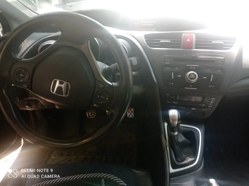 Honda Civic 5 DR, снимка 4 - Автомобили и джипове - 52682440