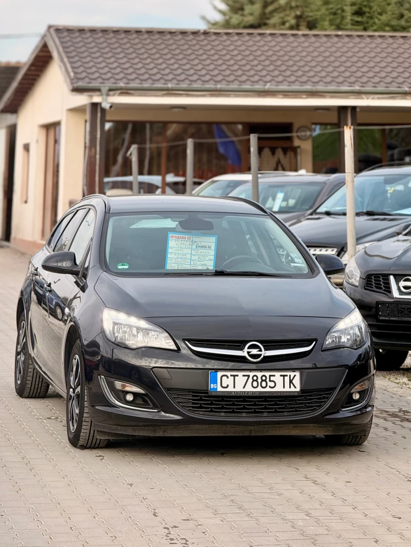Opel Astra 1.4* Turbo* Обслужена* Регистрирана* Реална* Барте, снимка 3 - Автомобили и джипове - 52451588