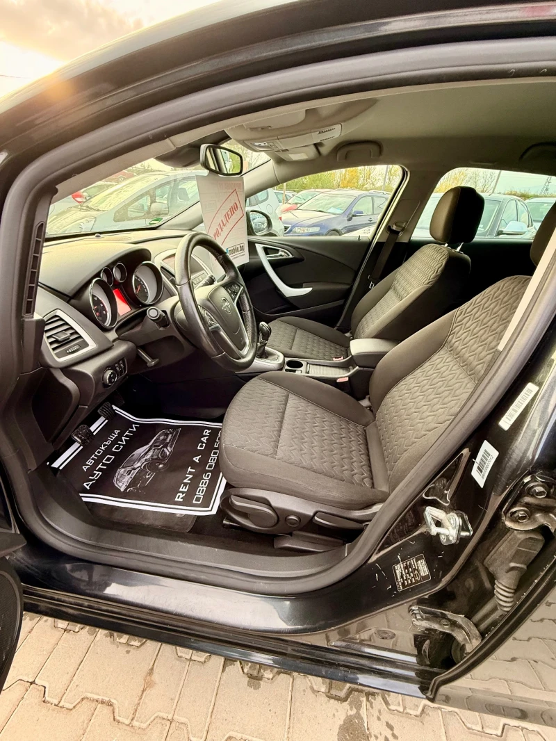 Opel Astra 1.4* Turbo* Обслужена* Регистрирана* Реална* Барте, снимка 12 - Автомобили и джипове - 52451588