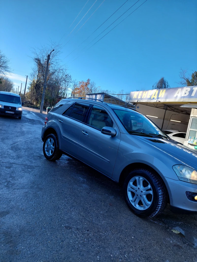 Mercedes-Benz 320, снимка 3 - Автомобили и джипове - 52729025