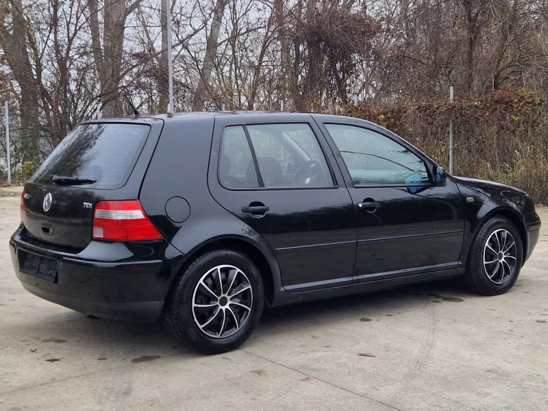 VW Golf 1.9TDI 101к.с., снимка 4 - Автомобили и джипове - 52998306