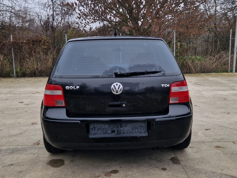 VW Golf 1.9TDI 101к.с., снимка 8 - Автомобили и джипове - 52998306