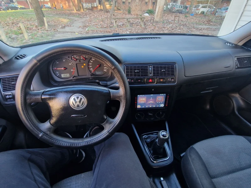 VW Golf 1.9TDI 101к.с., снимка 9 - Автомобили и джипове - 52998306