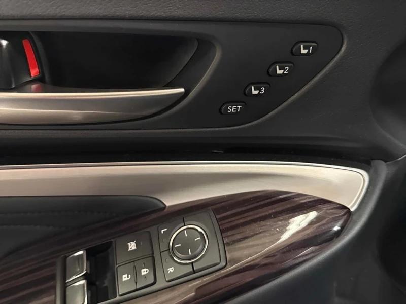 Lexus RC * 300 AWD * CARFAX * , снимка 16 - Автомобили и джипове - 53022768