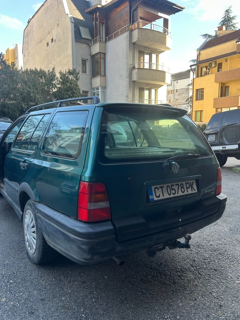 VW Golf, снимка 4 - Автомобили и джипове - 53133860