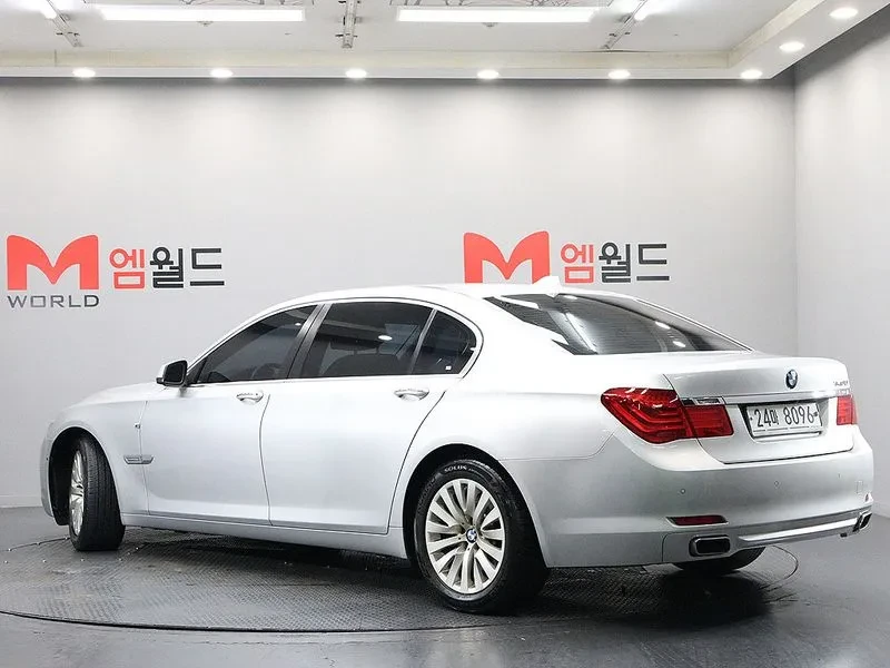 BMW 730, снимка 4 - Автомобили и джипове - 54462478