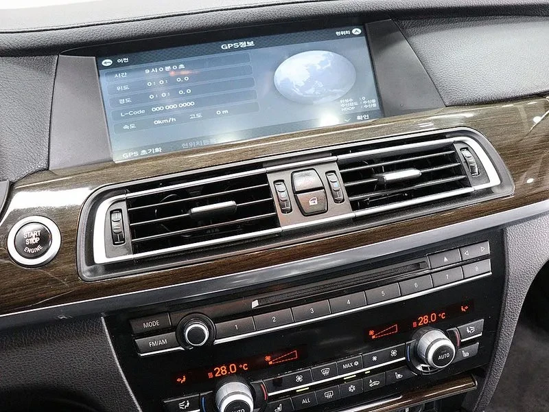 BMW 730, снимка 9 - Автомобили и джипове - 54462478