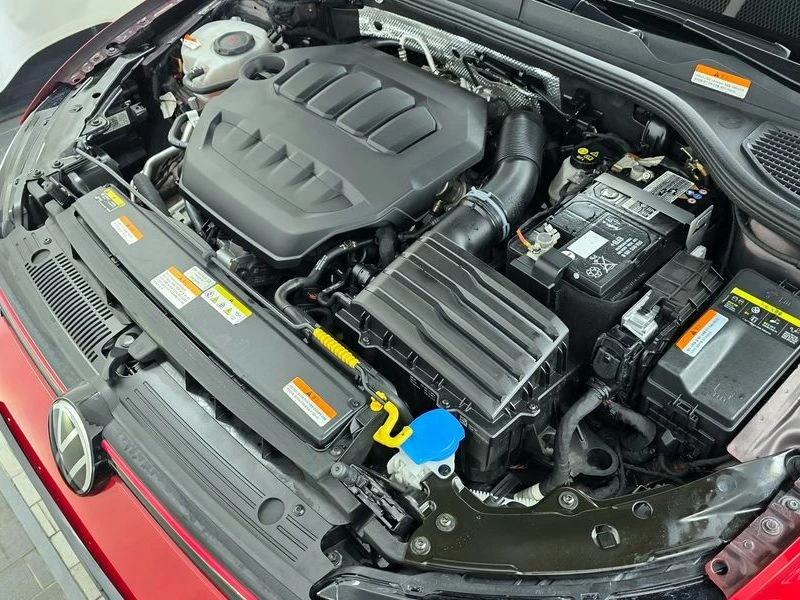 VW Golf 2.0 GTI| 241к.с.| ВКЛ.ТЕХНОТЕСТ, снимка 5 - Автомобили и джипове - 55650386