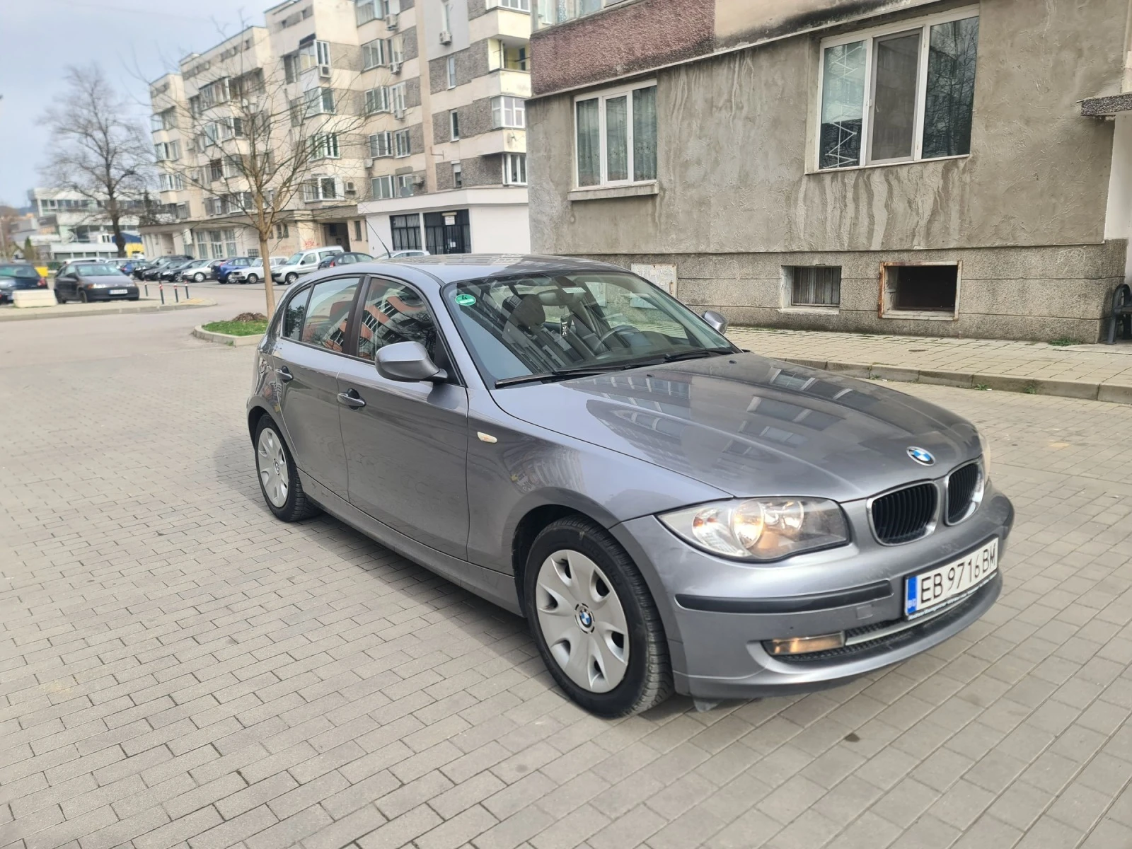 BMW 116 2.0 бензин ФЕЙС - изображение 5