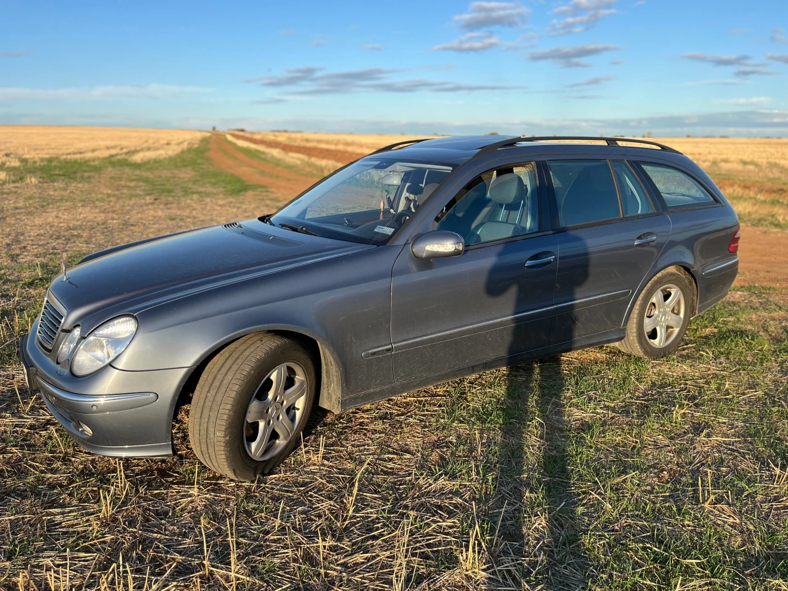 Mercedes-Benz E 220 Avantgarde  - изображение 5