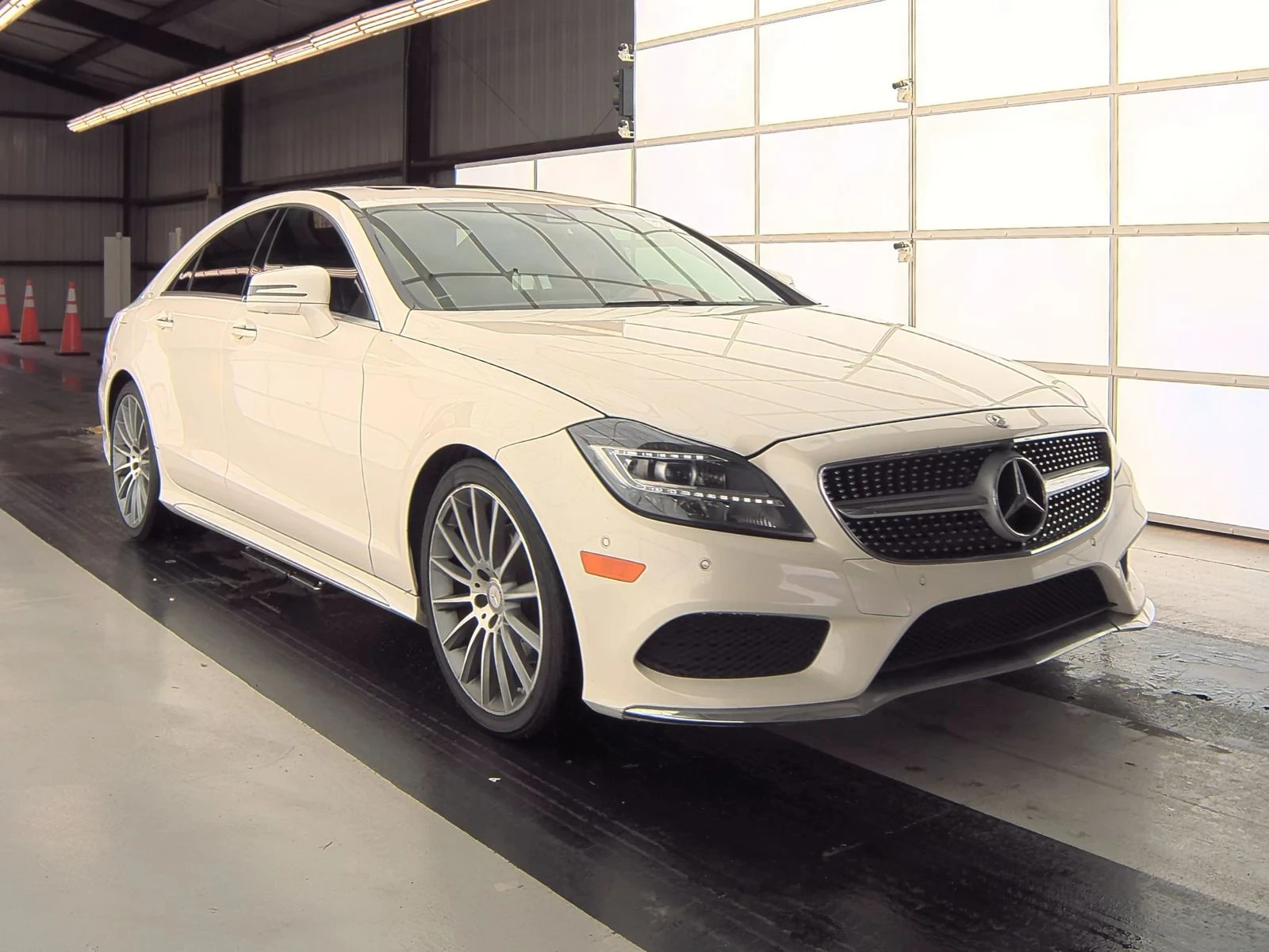 Mercedes-Benz CLS 400  - изображение 4