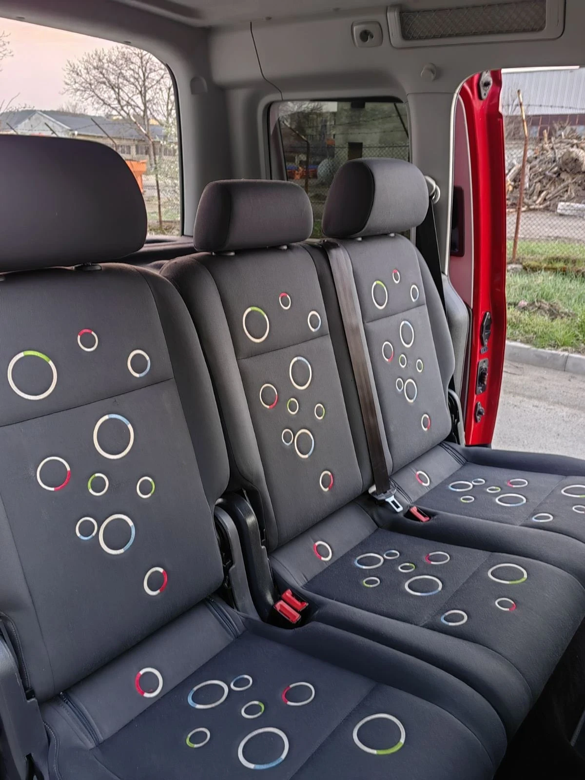 VW Caddy 1.6 TDI 102 kc. - изображение 10