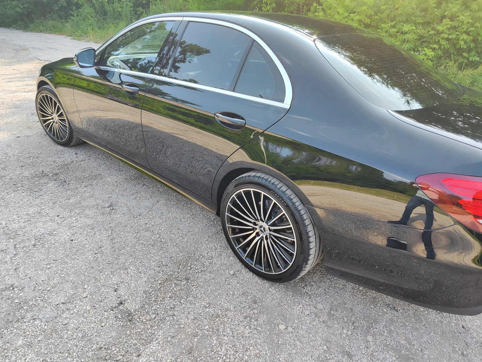 Mercedes-Benz E 220  - изображение 9