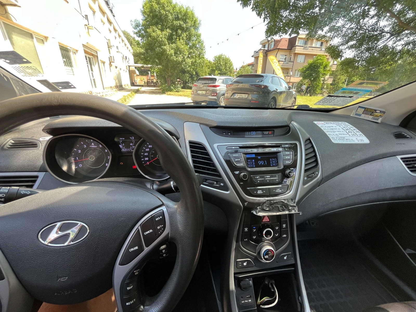 Hyundai Elantra  - изображение 5