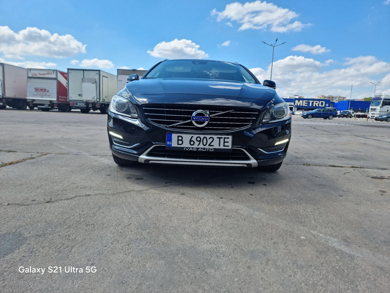 Volvo V60 2.4 D6 4x4 - изображение 6