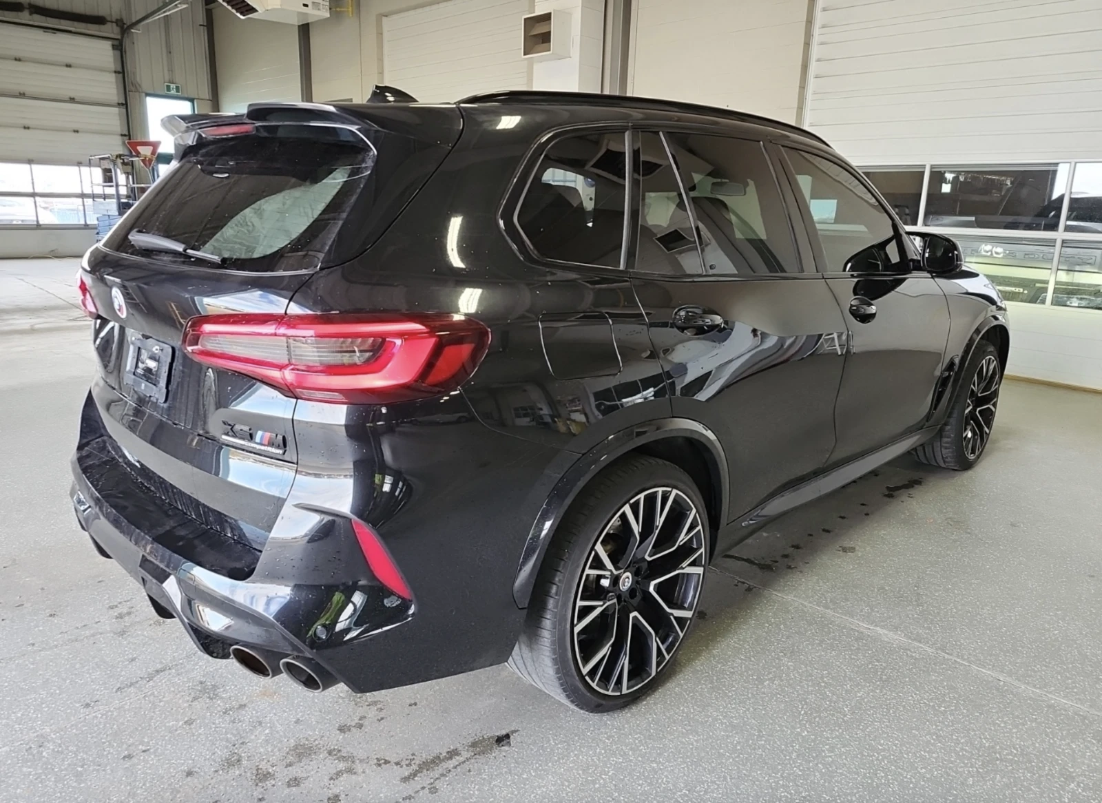 BMW X5M COMPETITION - изображение 3