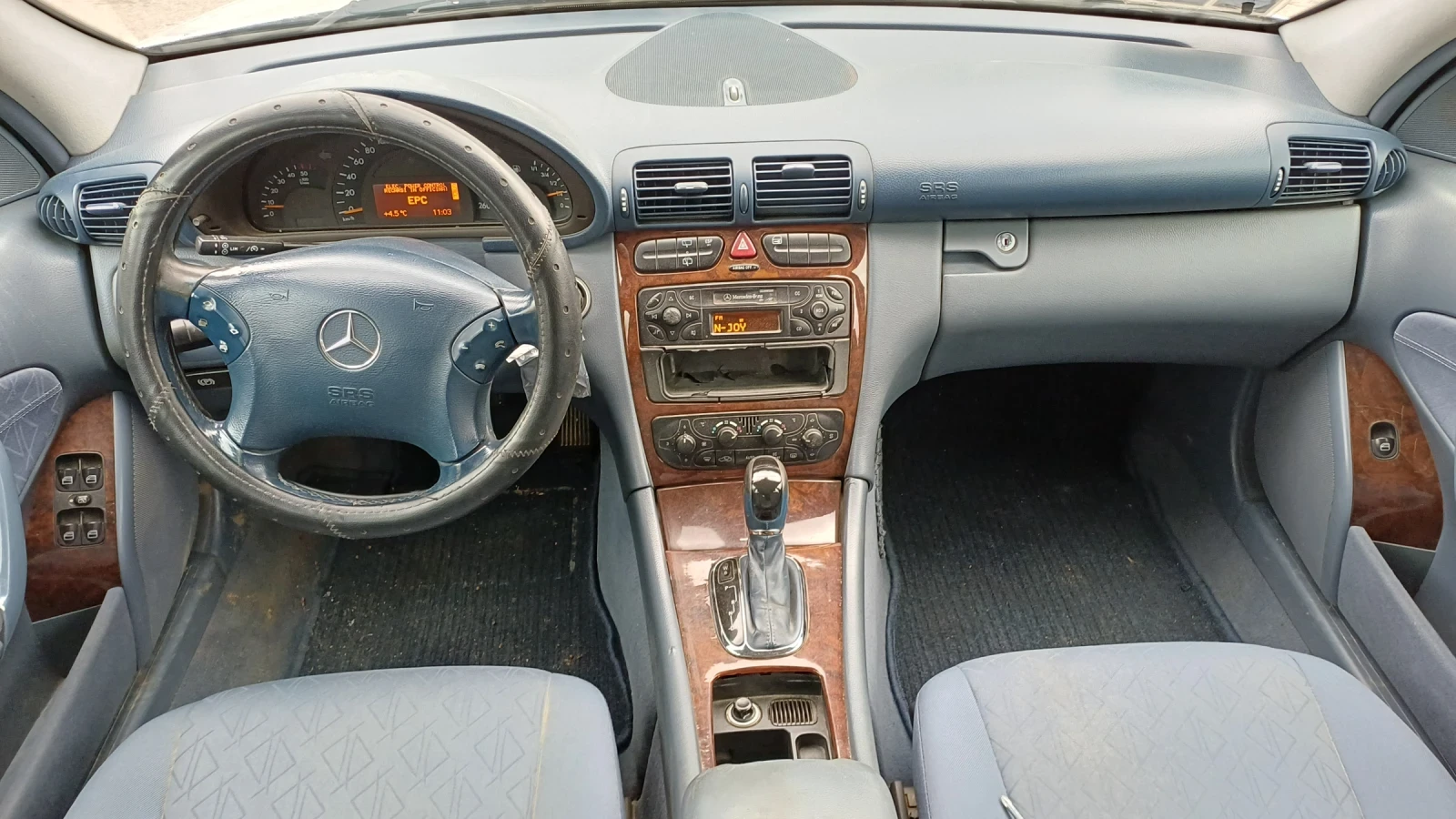 Mercedes-Benz C 270 Автоматик - изображение 7