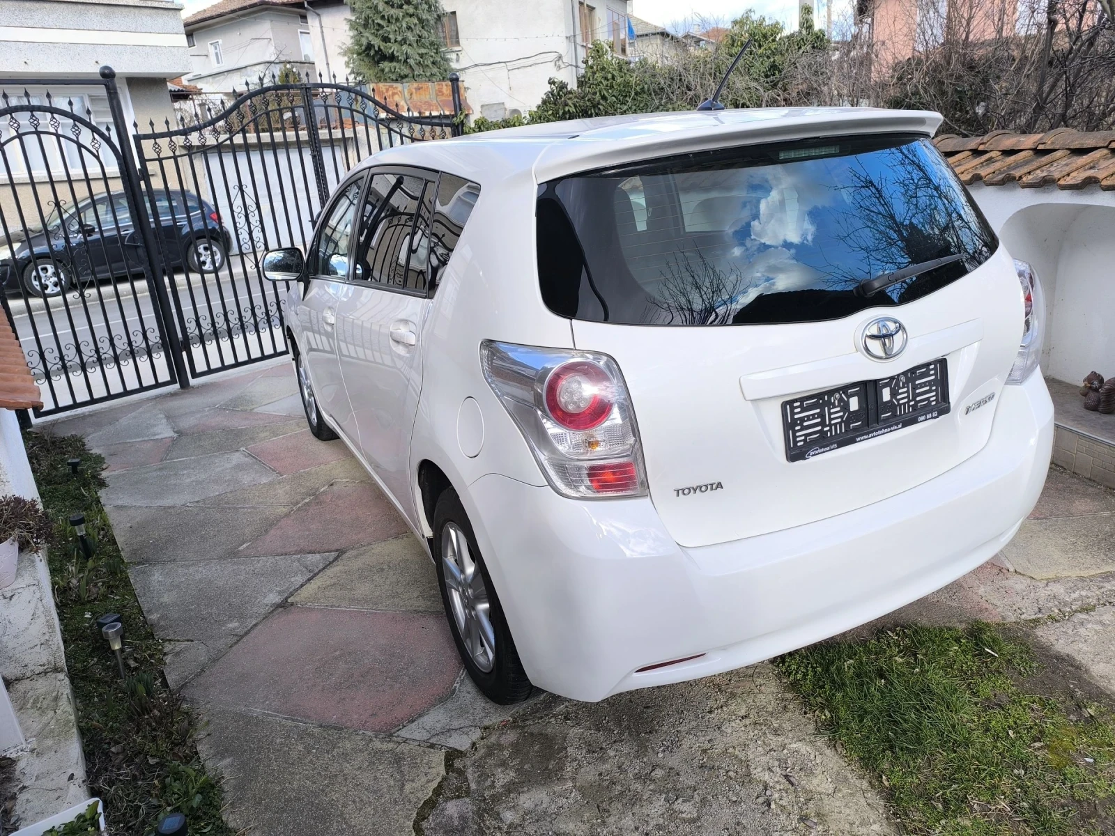 Toyota Verso 1.8бензин - изображение 5