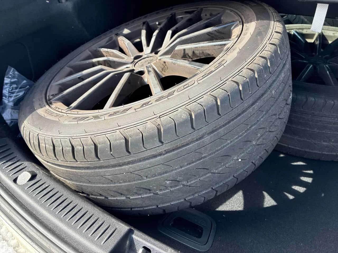 Mercedes-Benz E 400  * Burmester * ��������� * ���� + ������ *  | Mobile.bg � ����������� 13