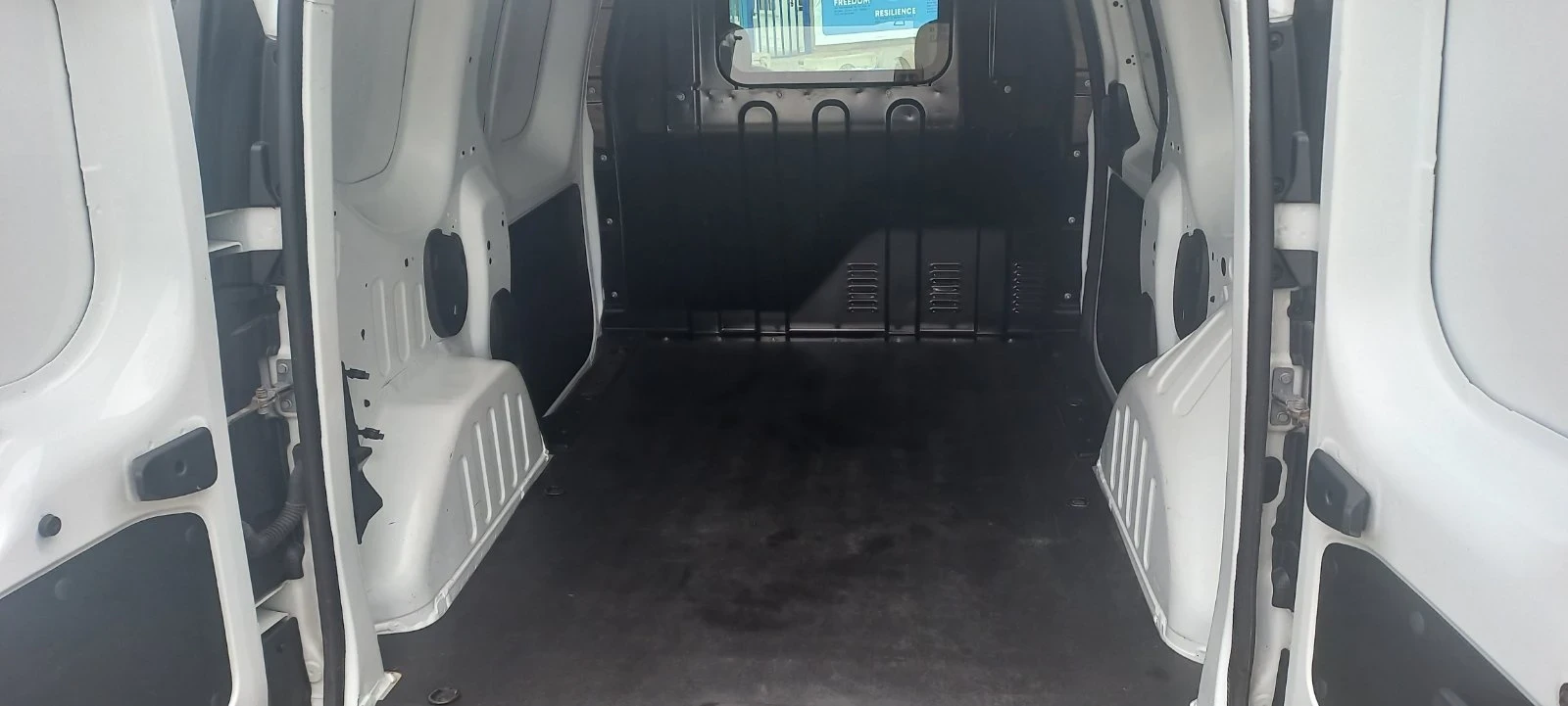 Dacia Dokker  Бензин / Газ / LPG , снимка 5 - Автомобили и джипове - 53931234