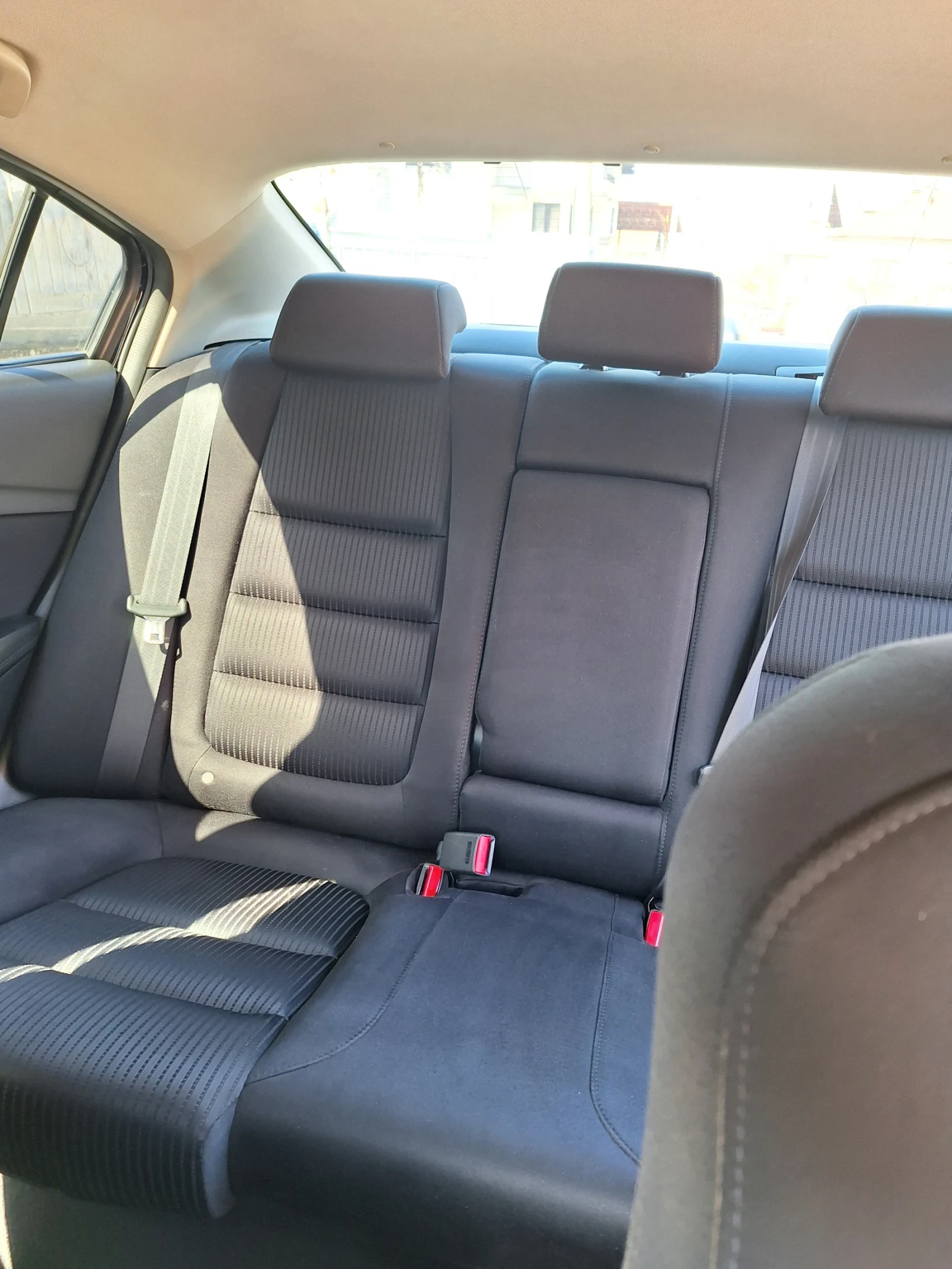 Mazda 6 2.2 Skyactive, снимка 14 - Автомобили и джипове - 54173113