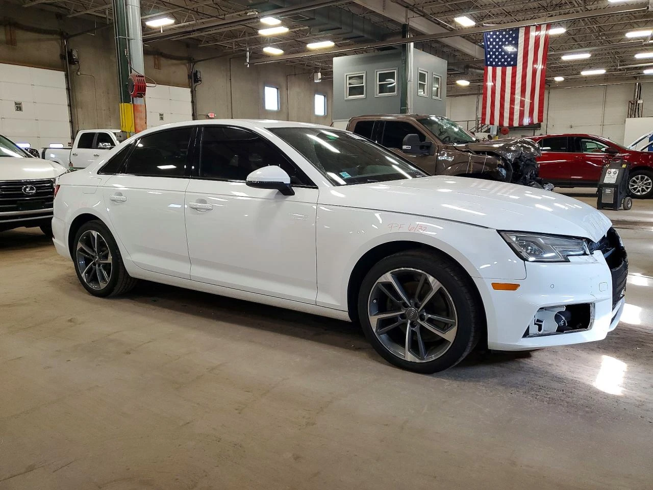 Audi A4 40 TFSI Premium * FWD, снимка 4 - Автомобили и джипове - 54272509
