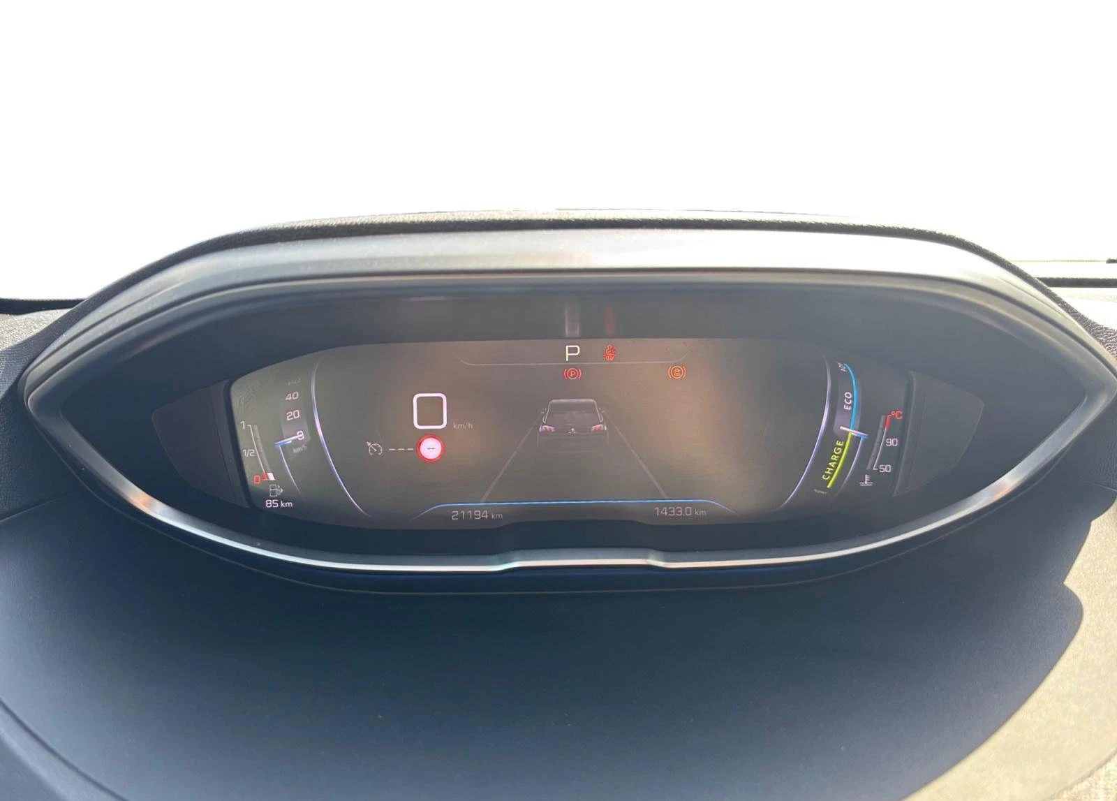 Peugeot 5008 1.2MHEV/131HP/ACTIVE/7S/CAM/NAVI/LED/221q, снимка 7 - Автомобили и джипове - 54333643