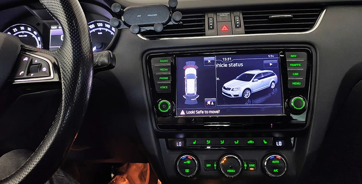 Skoda Octavia VRS, снимка 14 - Автомобили и джипове - 54995535