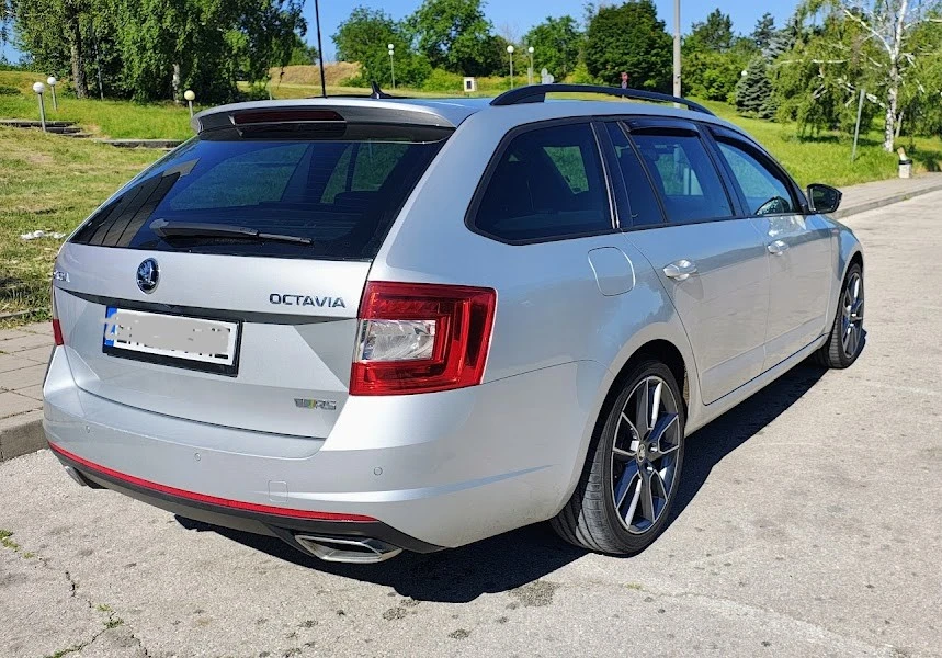 Skoda Octavia VRS, снимка 4 - Автомобили и джипове - 54995535