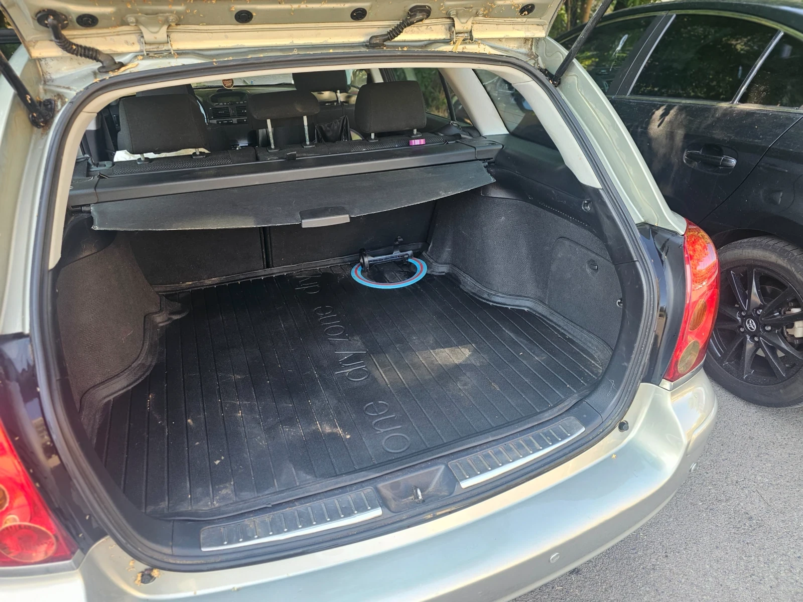 Toyota Avensis T25, снимка 2 - Автомобили и джипове - 55183053
