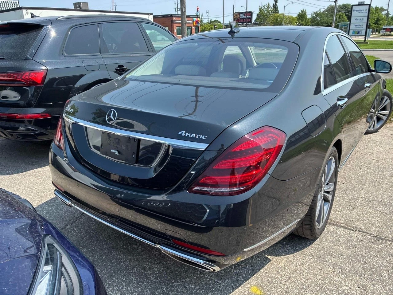 Mercedes-Benz S 560 DIS* HUD* МАСАЖ* ОБДУХ* PANO* ТЪРГ, снимка 3 - Автомобили и джипове - 55333689